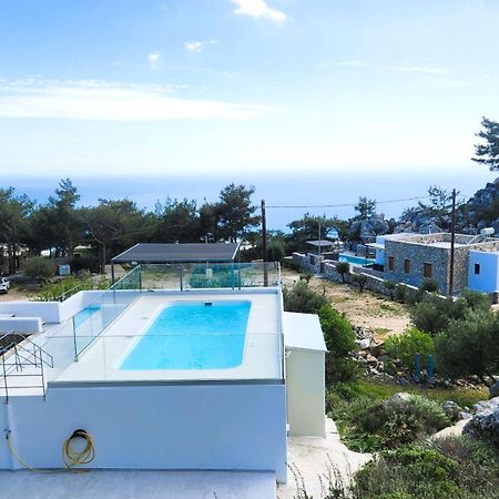 Villa M - Villa With Private Pool And Yard Anatolí Eksteriør billede
